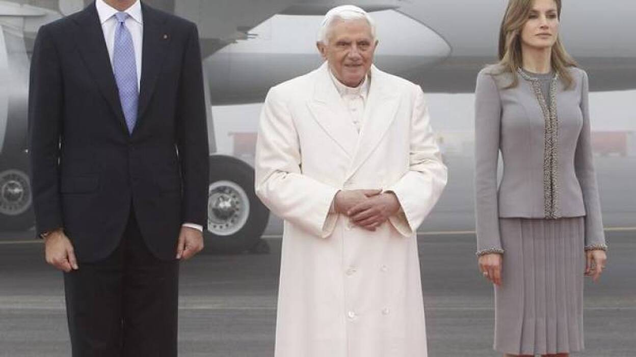 Benedicto XVI llega a Santiago de Compostela