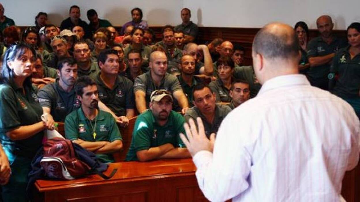 Los trabajadores de Parques vuelven al tajo