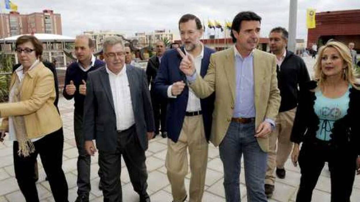 Rajoy pide a sus candidatos que "cuiden el dinero del contribuyente"