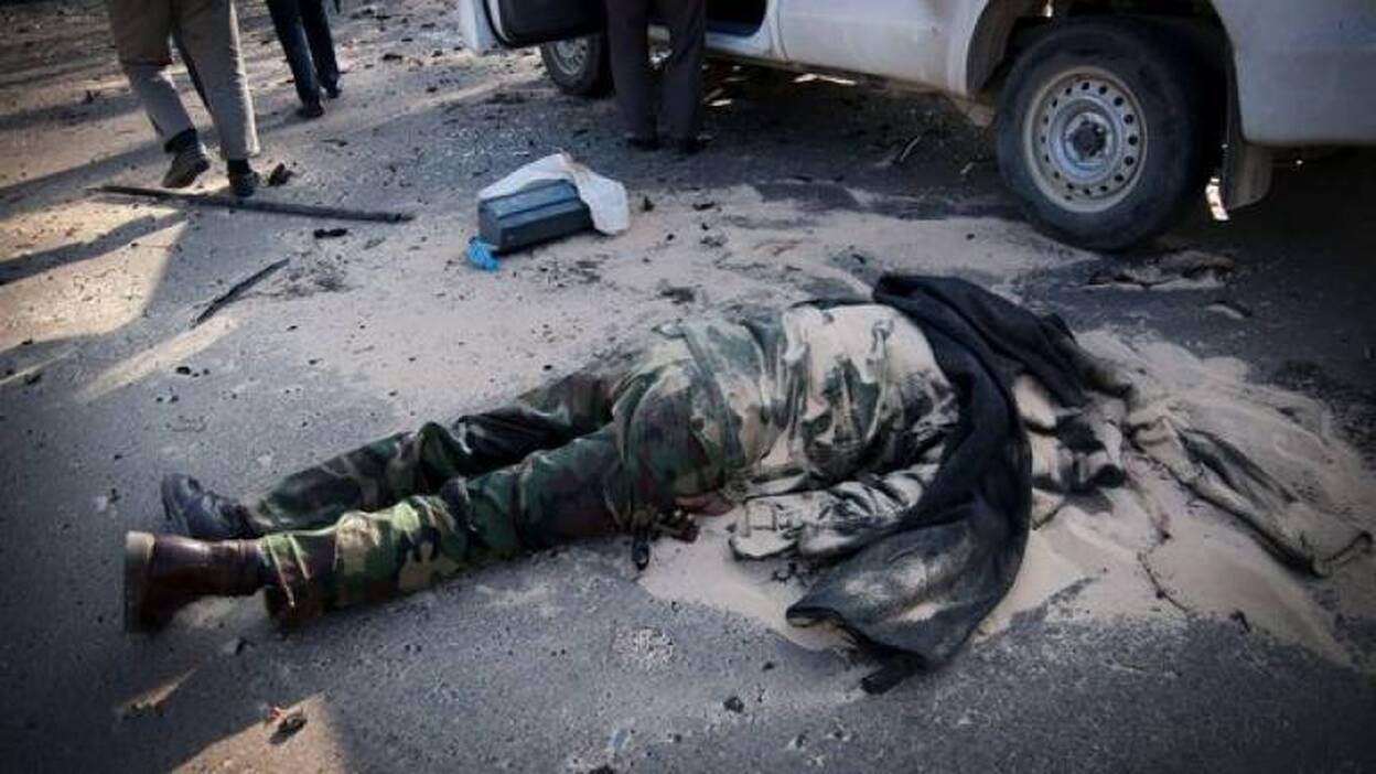 Las tropas de Gadafi retoman los bombardeos a Ajdabiya, junto a Bengasi