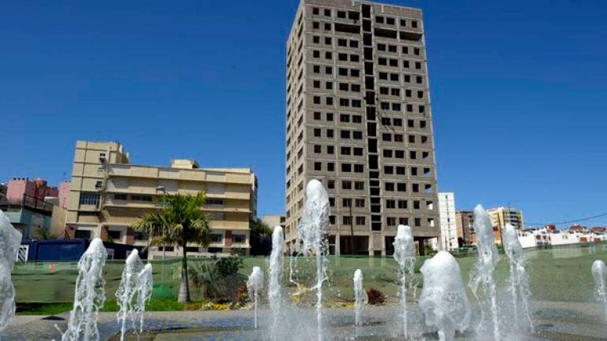 Las torres del Canódromo pagaban solas el parque