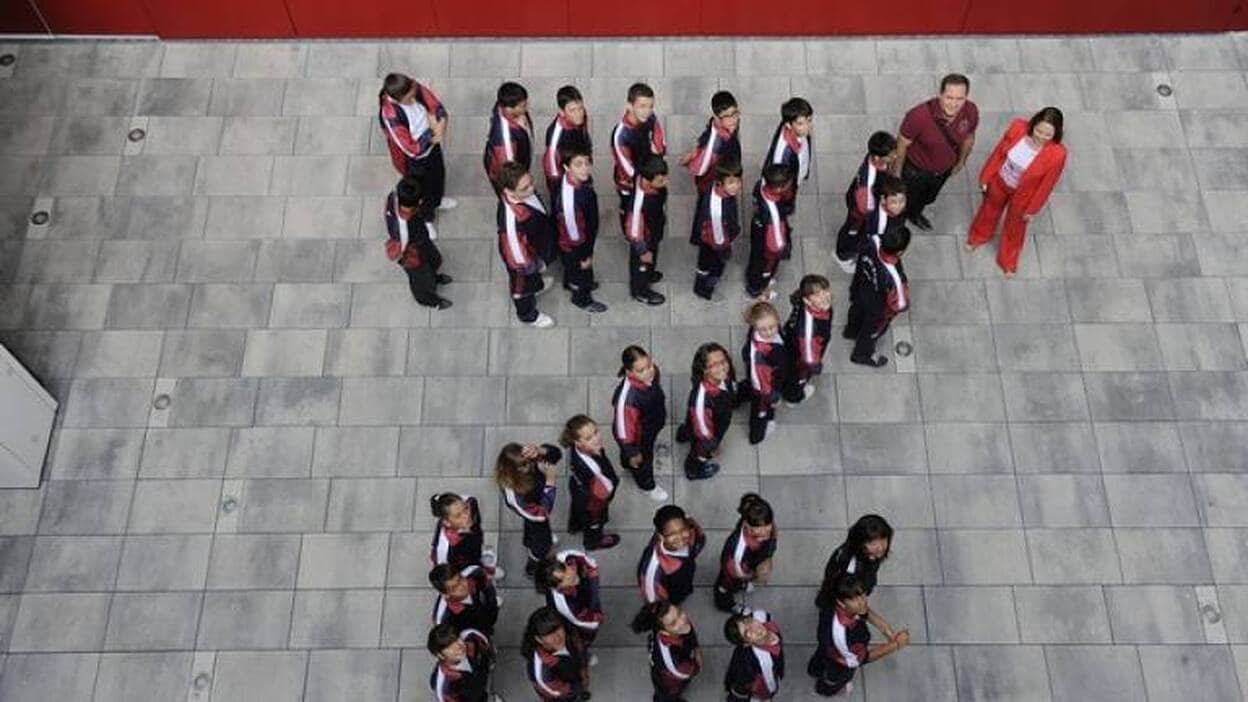 Alumnos del Colegio El Zardo visitan CANARIAS7