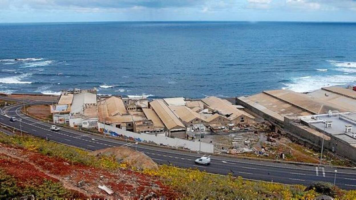 La nave de El Rincón seguirá en pie hasta el año que viene