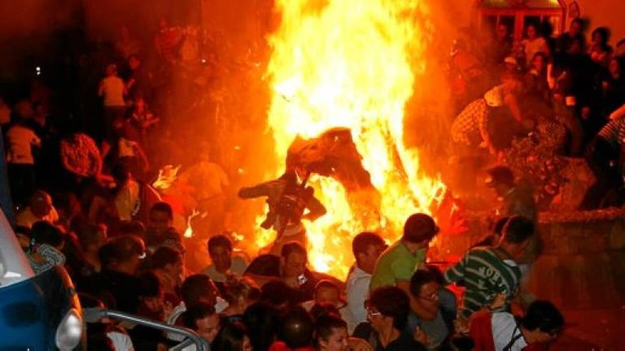 Por una antorcha humana