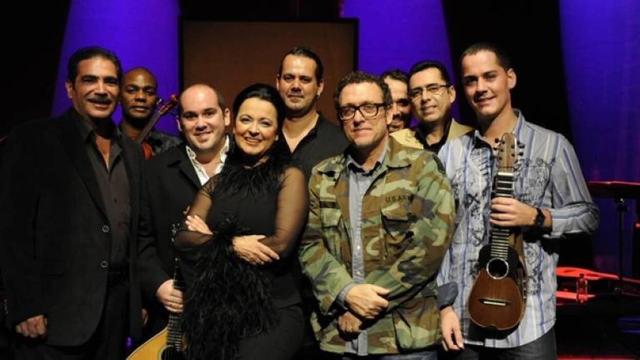 Mestisay graba en la plaza de Agüimes su Morena Rosa