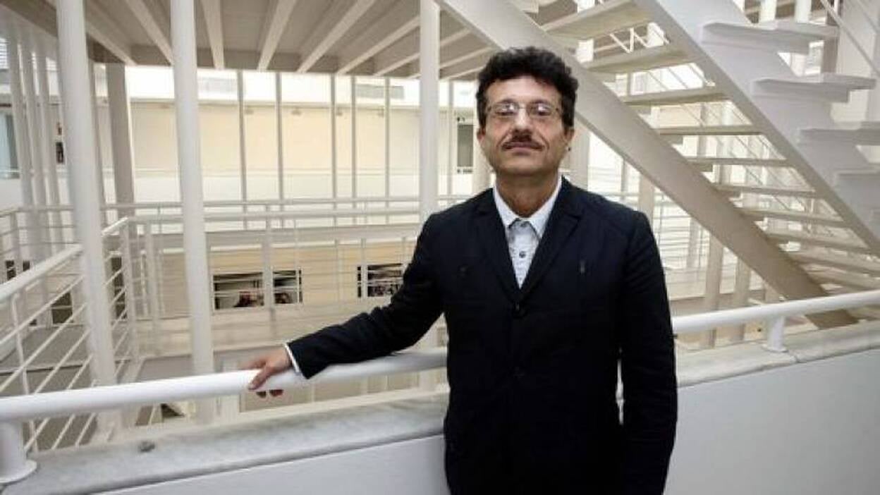 "Aquí hay poca transparencia política en la cultura"