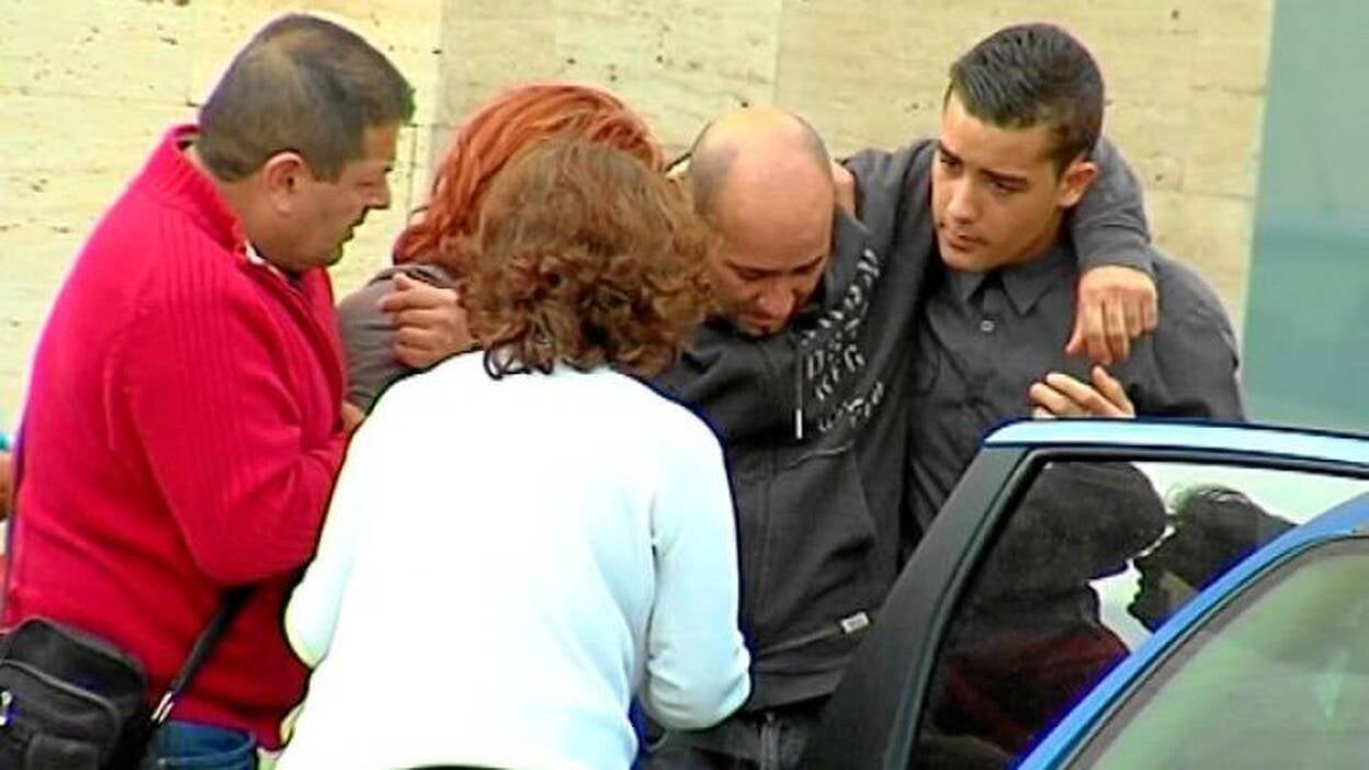 A prisión por matar a sus hijos