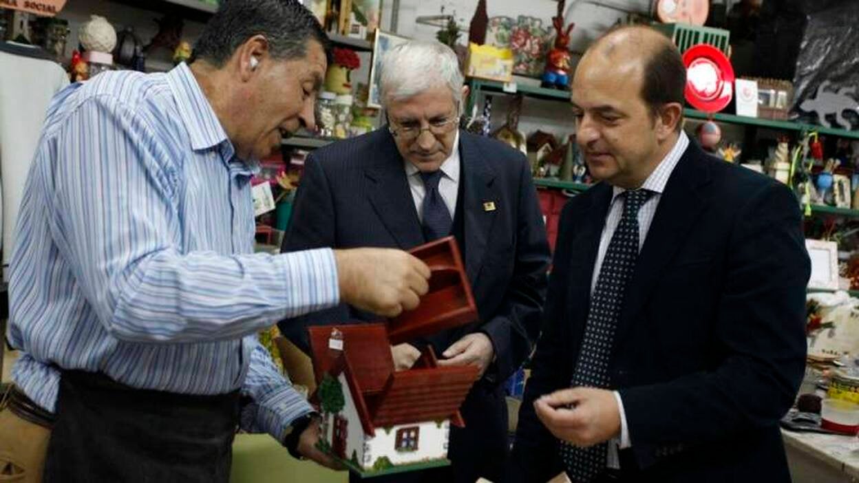 Cardona felicita las labores solidarias