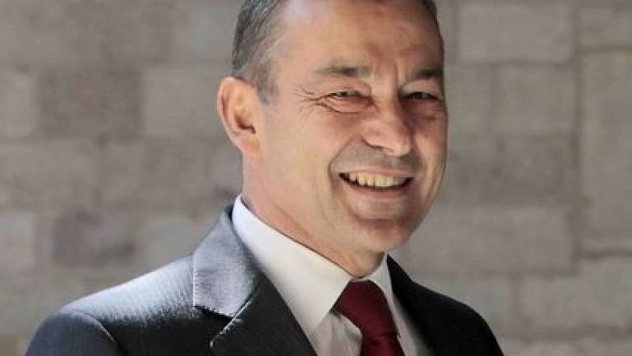 Paulino Rivero demanda al periódico &#8216;El Día&#8217; y a José Rodríguez