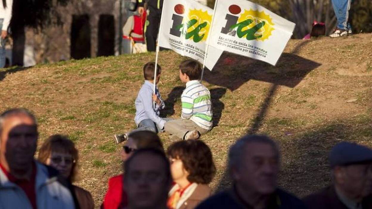 IU presentará esta semana un nuevo plan de empleo "modesto" en el Congreso