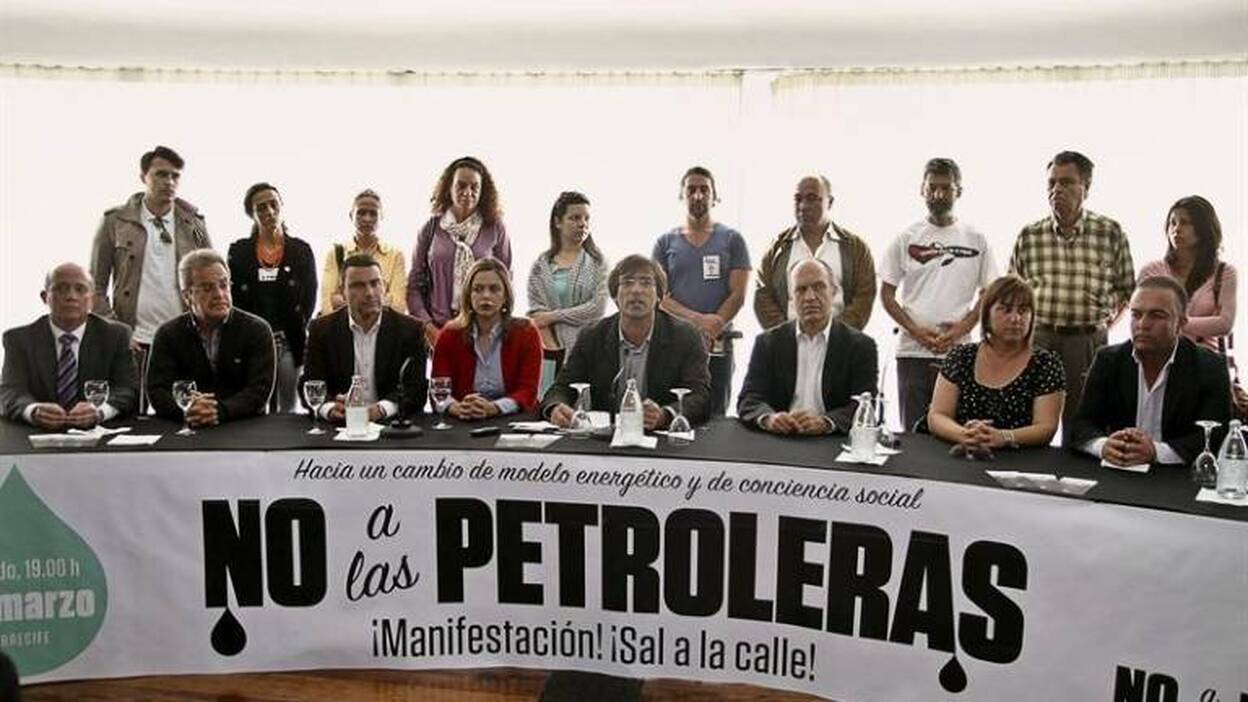 Unanimidad de las administraciones y colectivos de Lanzarote contra el petróleo
