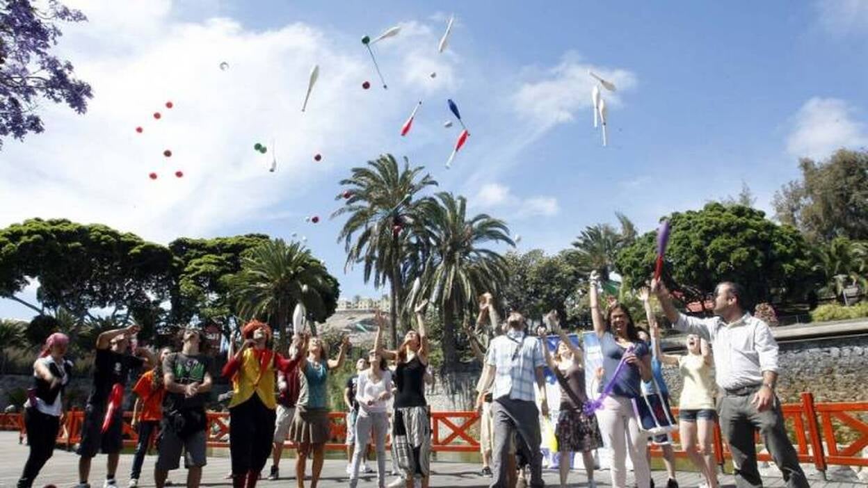 La Invasión Circense toma el parque Doramas y Triana