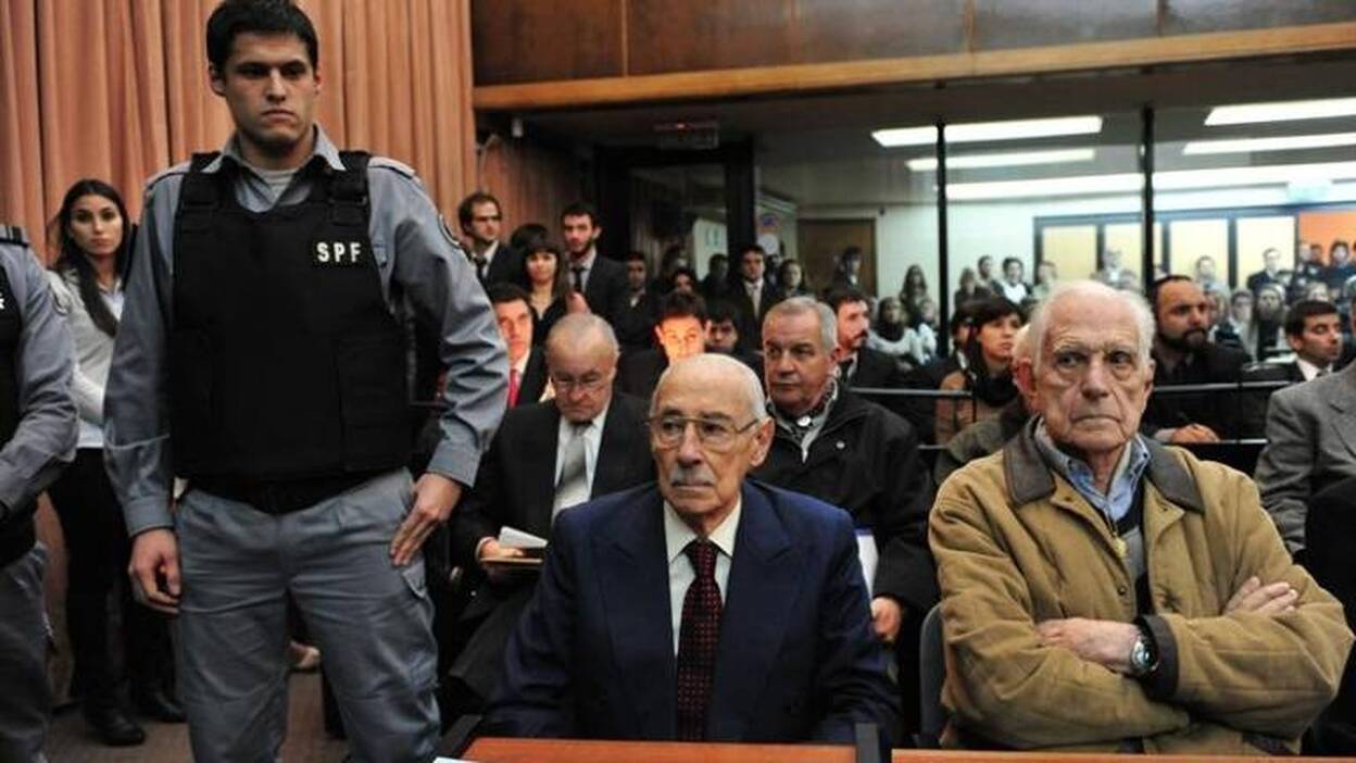 Videla, condenado por el robo de niños en la dictadura argentina