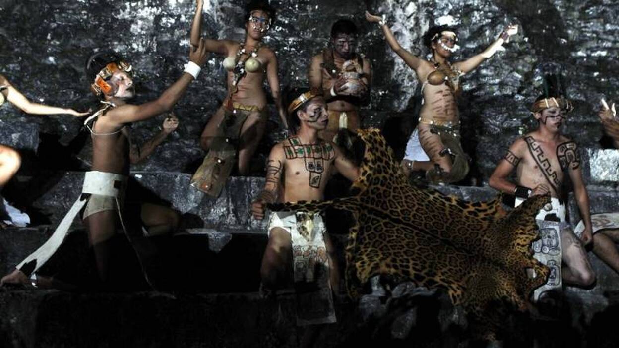 Histórica ceremonia del 13 B'aktun en Guatemala