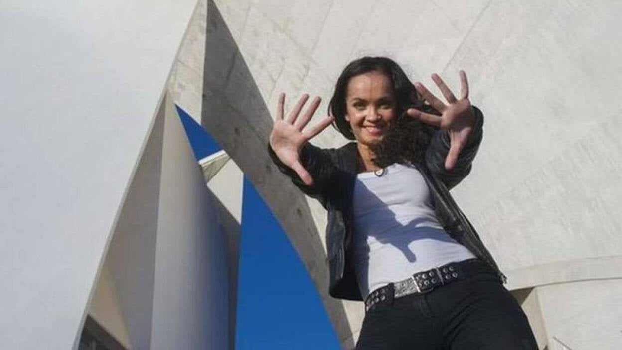 Belinda Henríquez en 'La Bella y la Bestia'