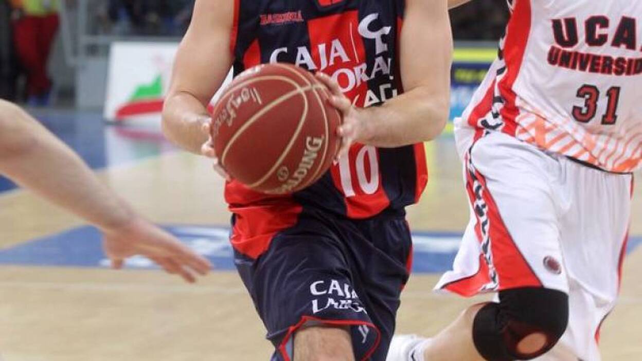 Rochestie supliría la marcha a Duke de Scheyer