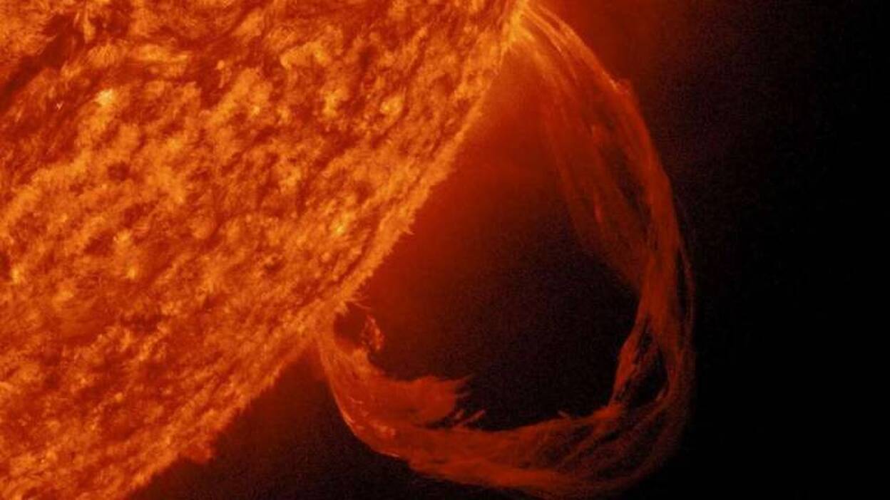 Tres erupciones solares colosales en menos de 24 horas