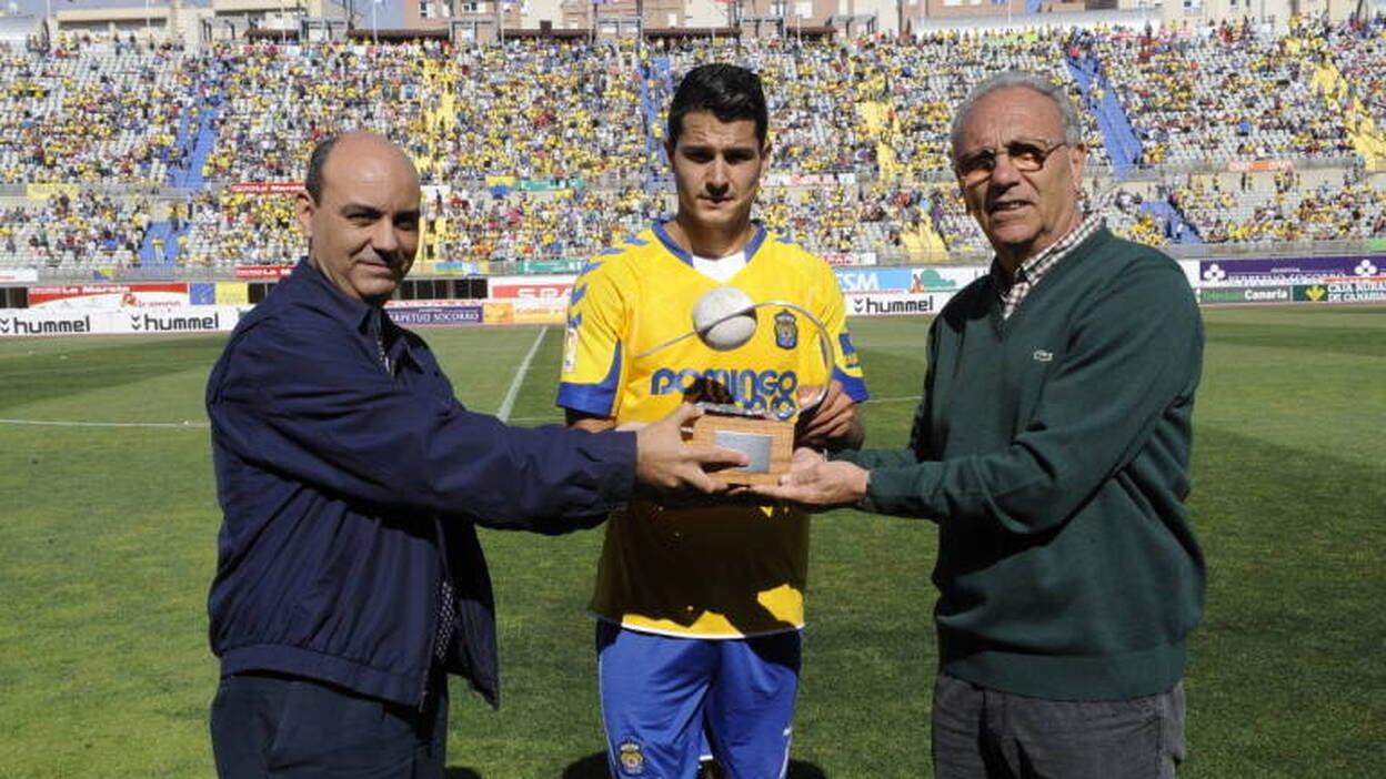 Vitolo, bendecido por El Maestro