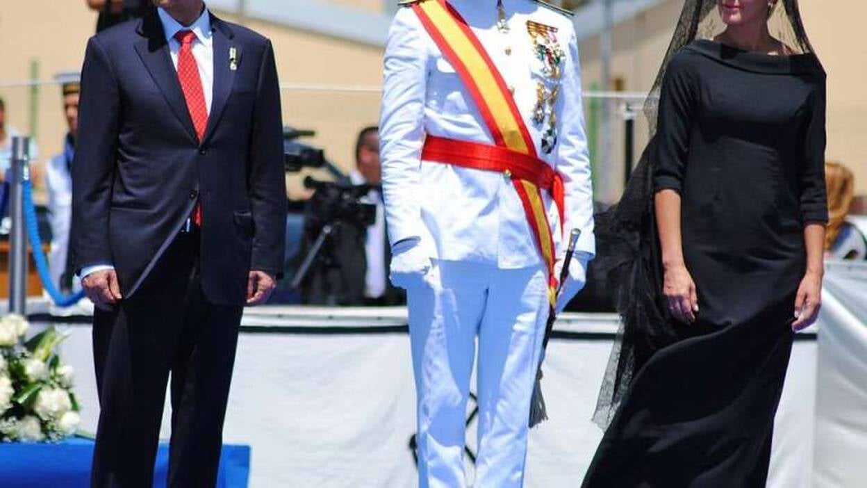 El 'Meteoro' zarpa contra la piratería