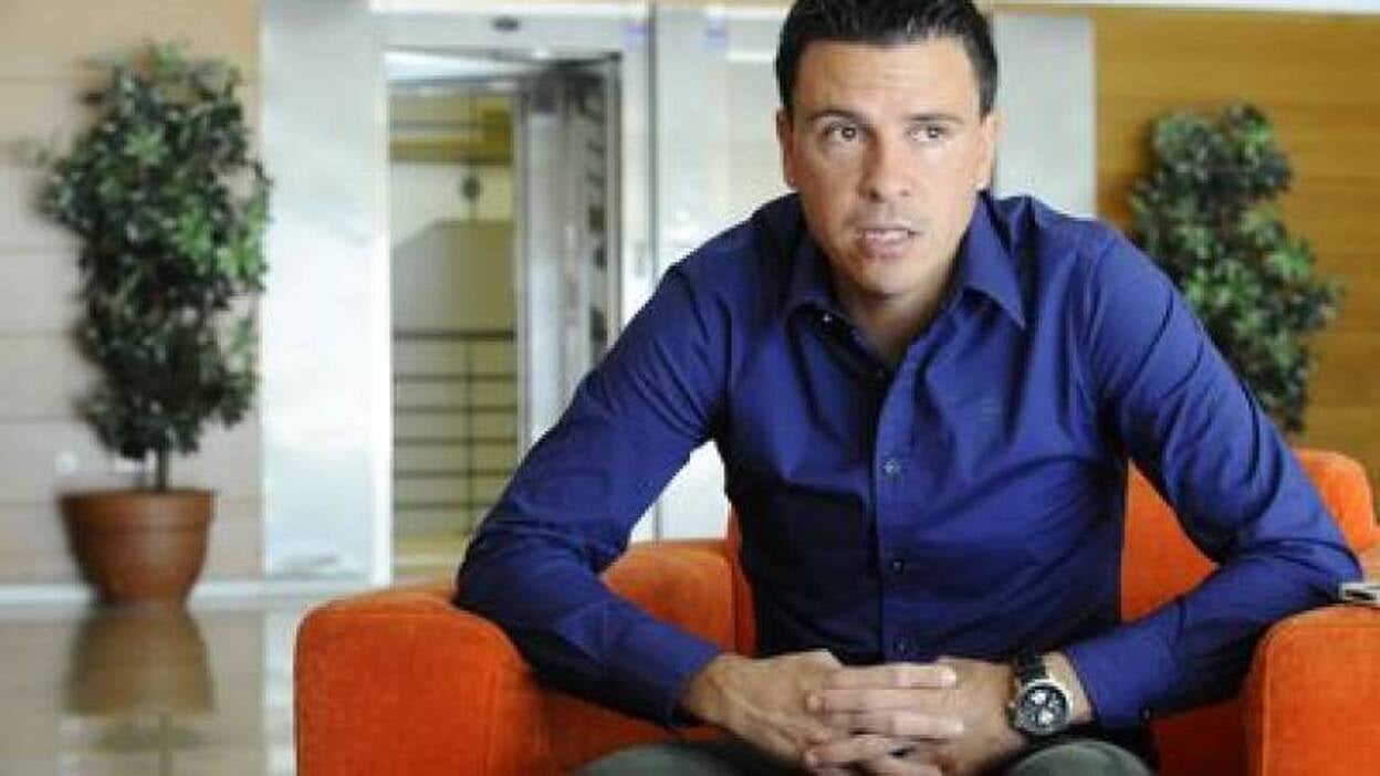 La UD renueva su apuesta por Lobera