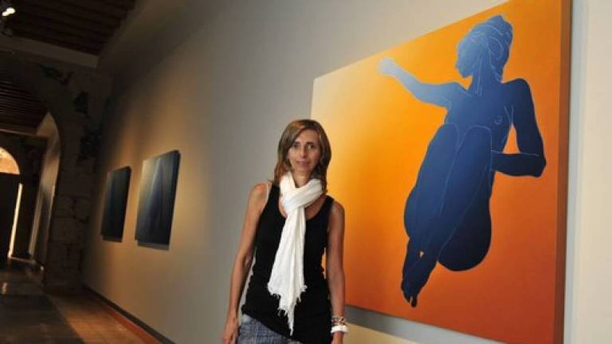 Cólogan presenta su mujer-isla en Mapfre Guanarteme