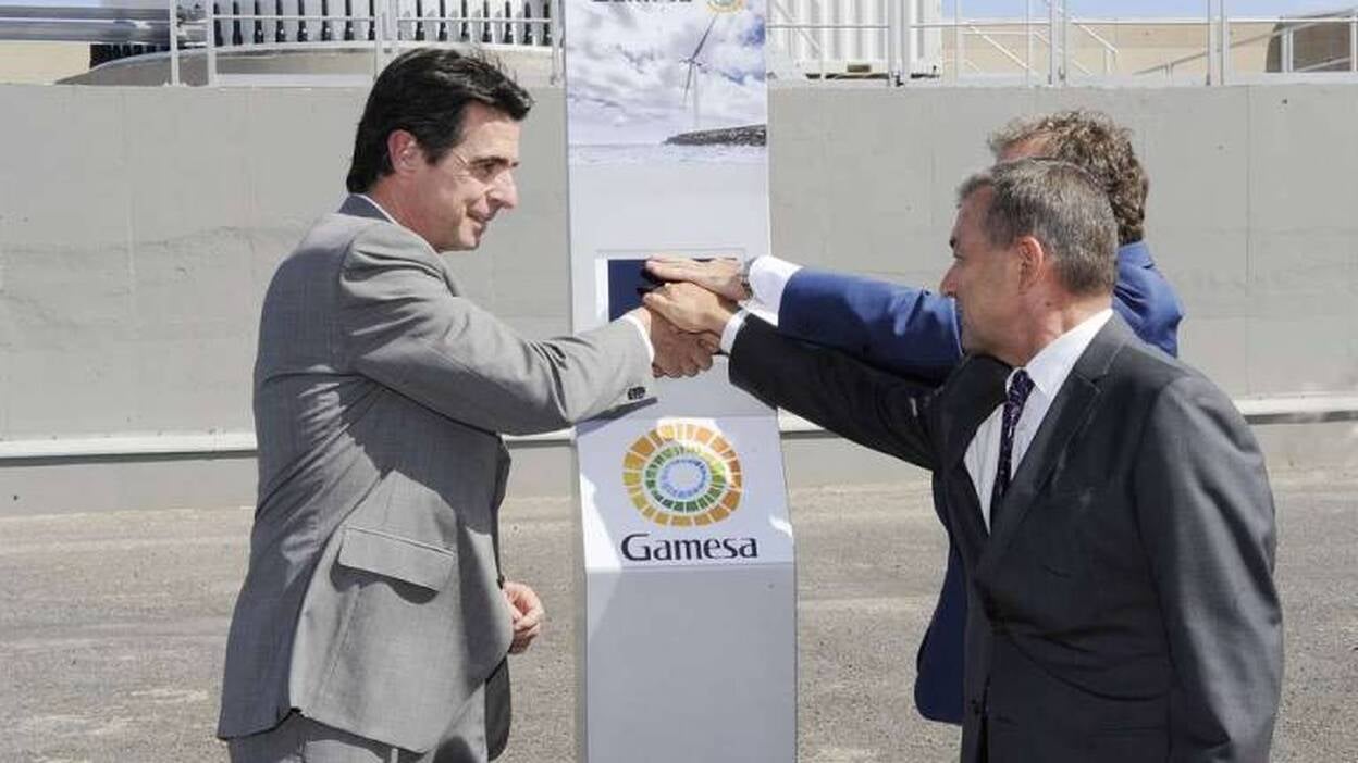 Gamesa inaugura su primer prototipo offshore