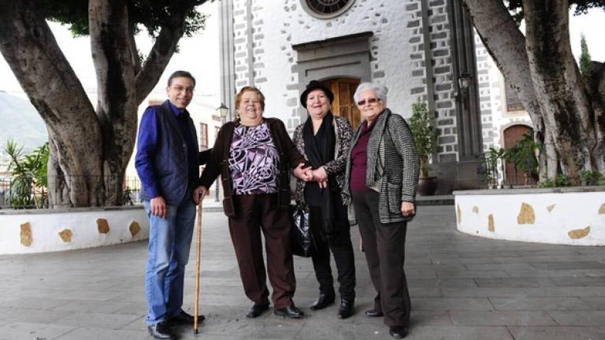 Las custodias del alma del almendrero en flor de Valsequillo