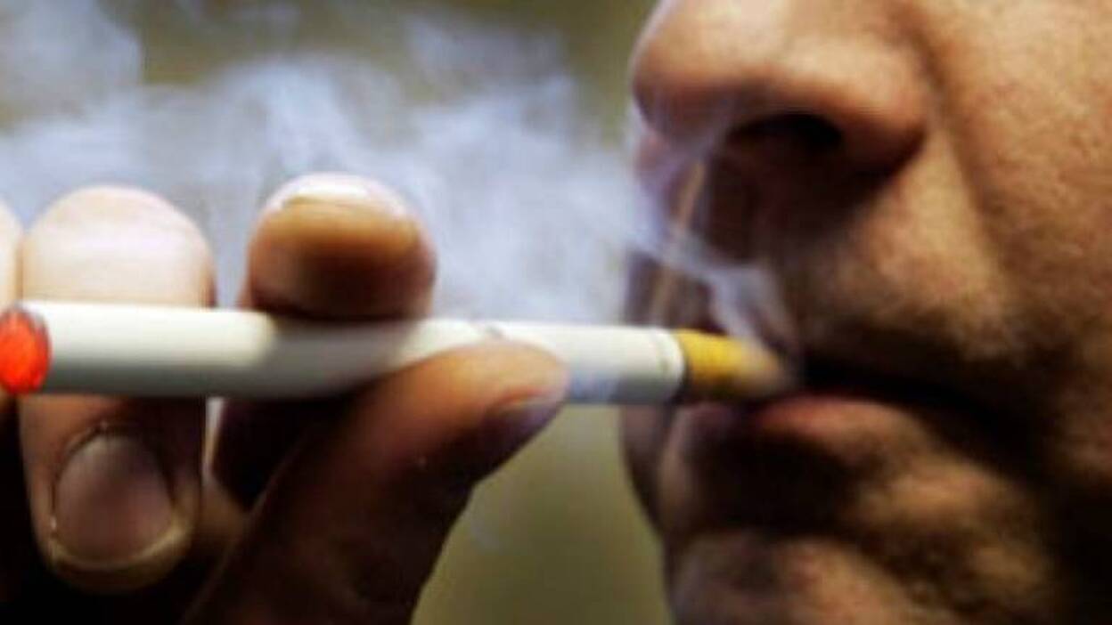 Un estudio niega que los cigarrillos electrónicos ayuden a dejar de fumar