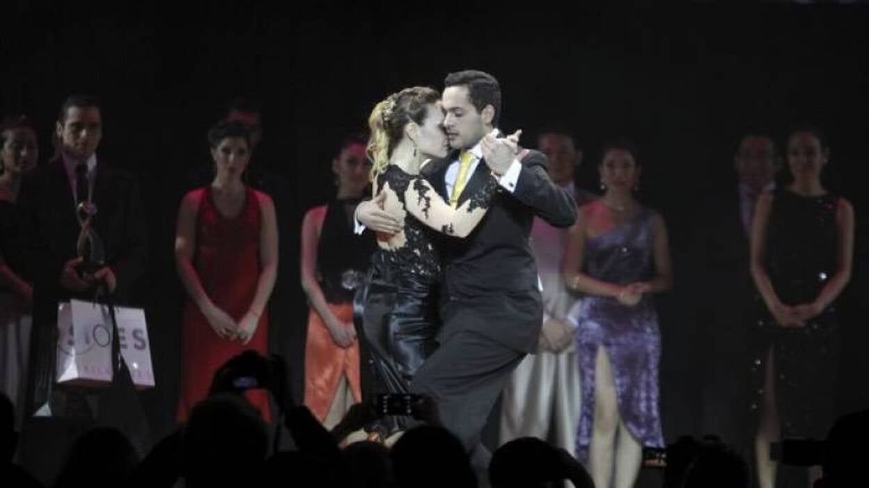 El premio del Mundial de Tango en pista se quedó en casa