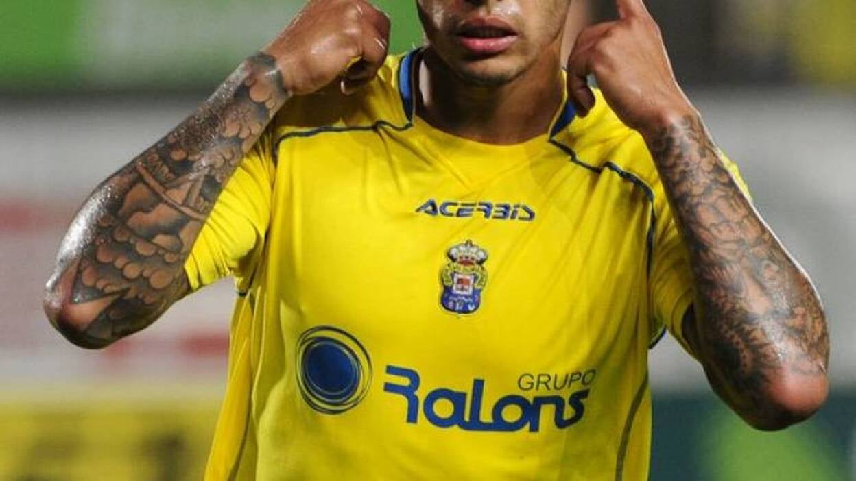 Sergio Araujo se libera y al fin sonríe en el día del desquite