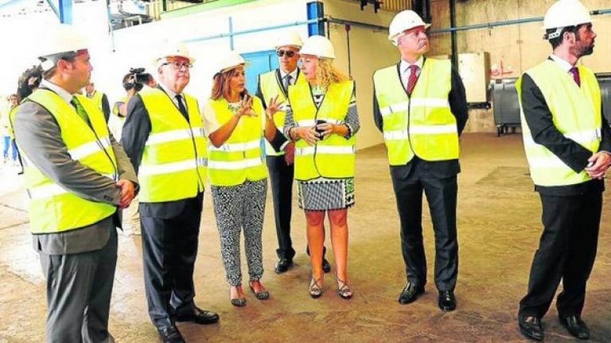 El Cabildo amplía la capacidad de tratar lodos de depuradoras