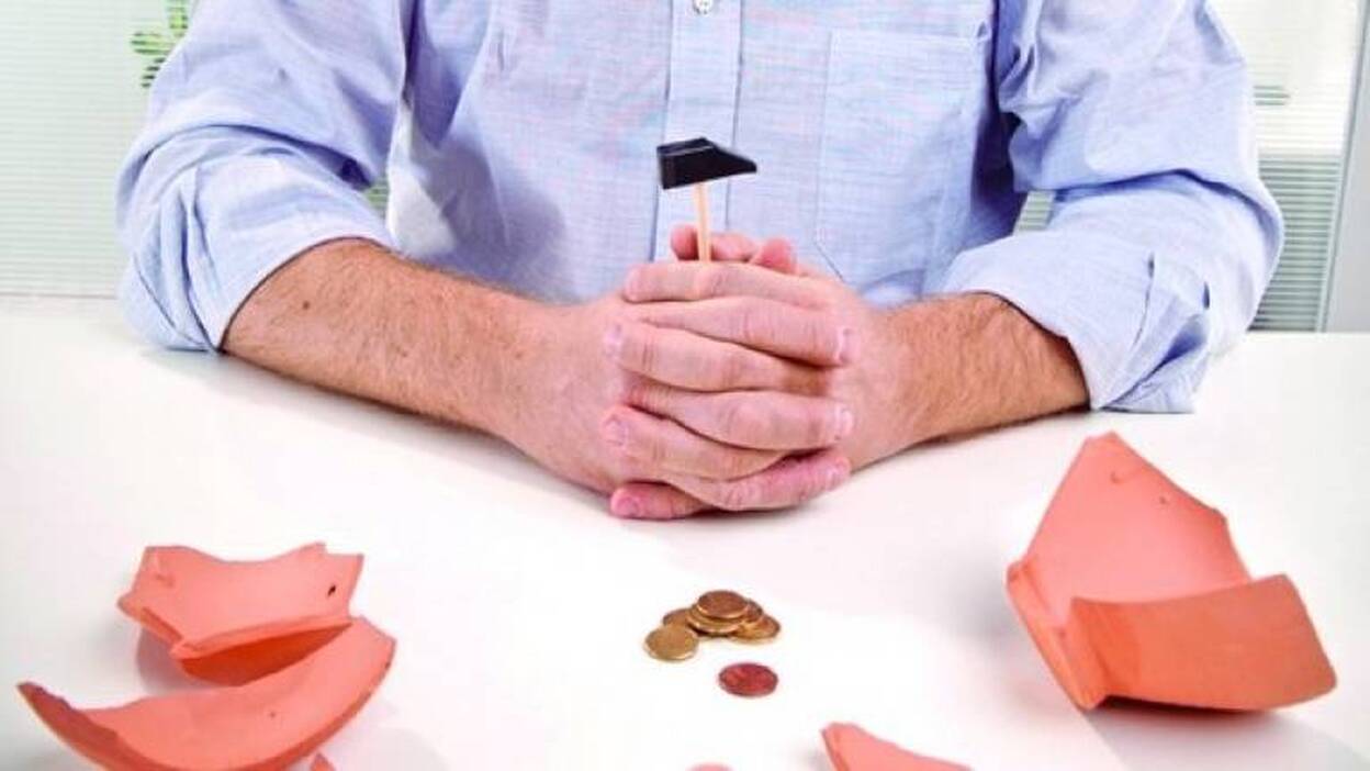 Un tercio de los canarios no consigue ahorrar nada al mes