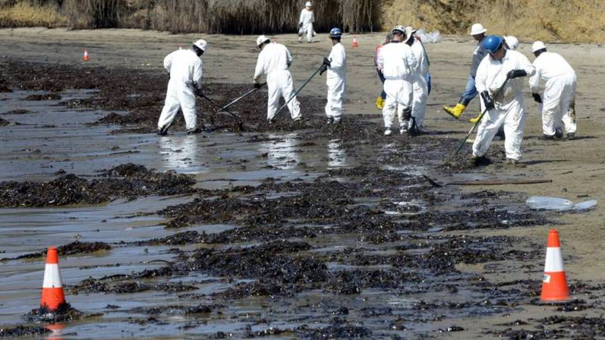 Marea negra en California