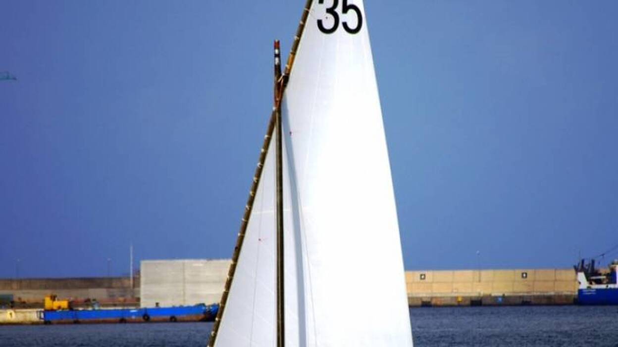 El Villa de Agüimes se coloca líder tras ganar al Morales