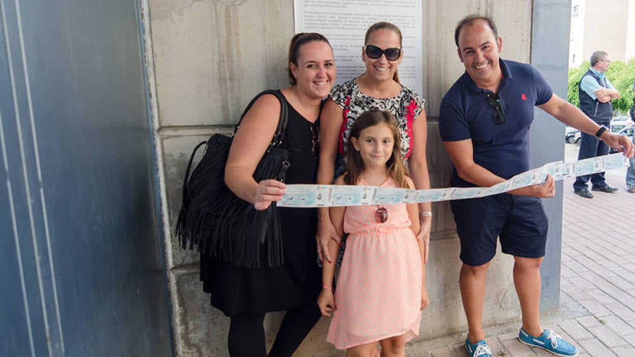 Colas en el Estadio de Gran Canaria