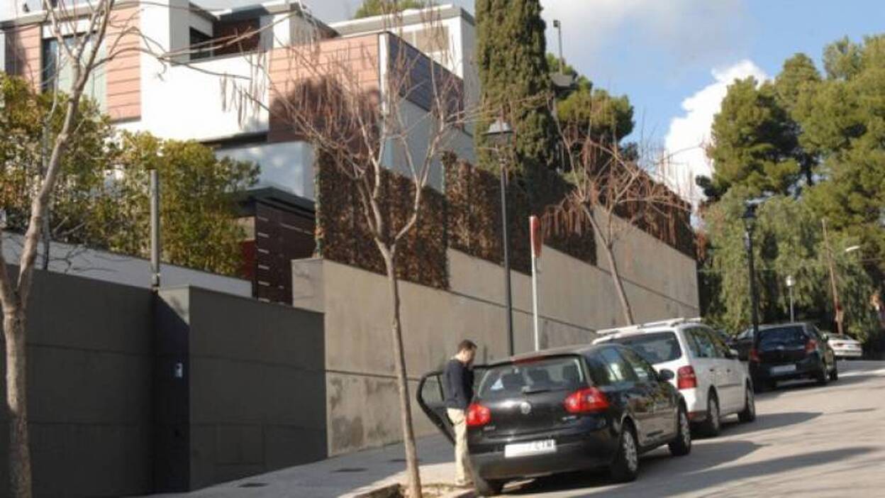 La infanta y Urdangarin cierran la venta de su casa de Pedralbes