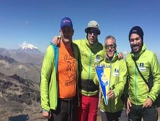 La expedición grancanaria al Parinacota manda un mensaje de ánimo al equipo amarillo