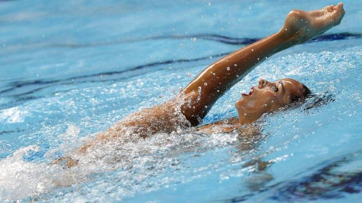 Ona Carbonell mira ya a la plata