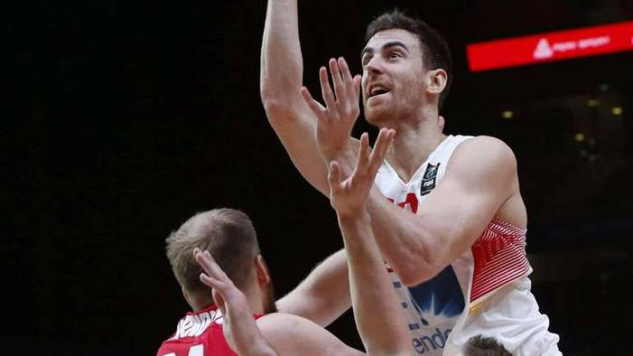 Un Pau Gasol imperial, con seis triples, coloca a España en cuartos