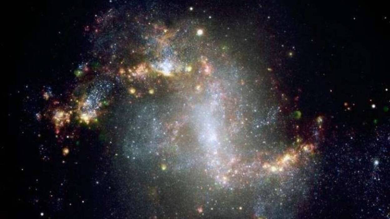 Astrónomos identifican un nueva clase de agujero negro