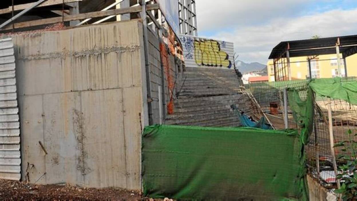 Los okupas acampan en palacio