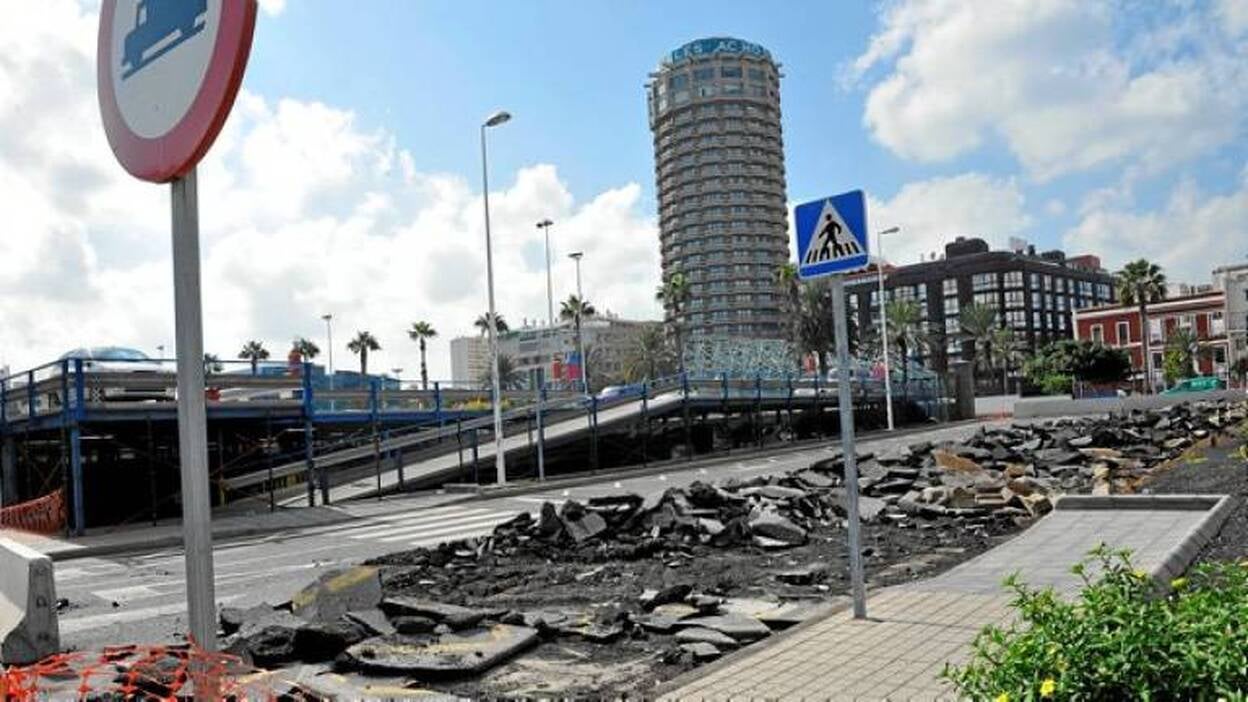 El puerto abre una vía a la guagua exprés en el istmo