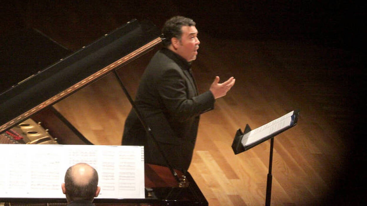 Machado homenajea a Kraus en su auditorio