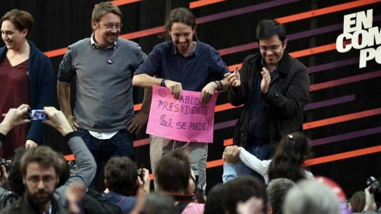 Un mitin de Iglesias y Colau con mucha afluencia