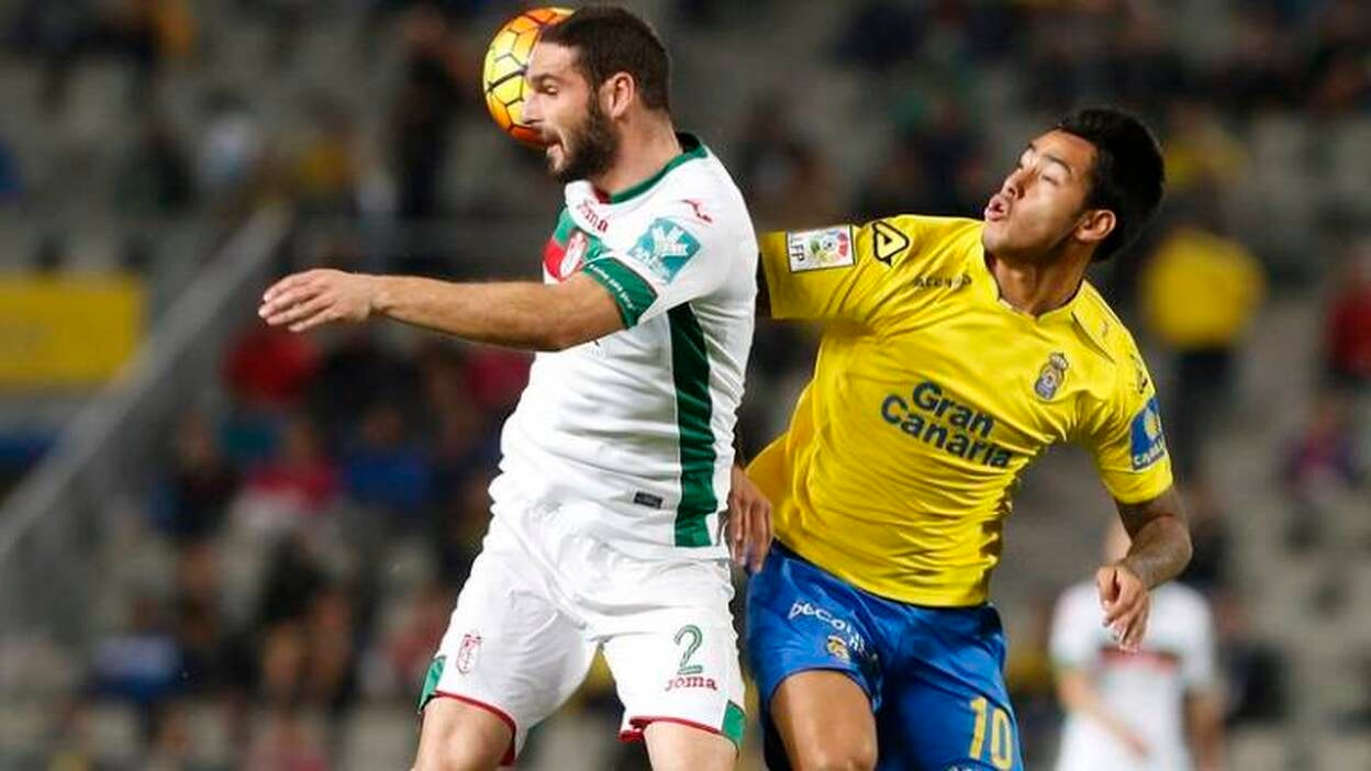 La UD Las Palmas vence al Granada para cerrar el año (4-1)