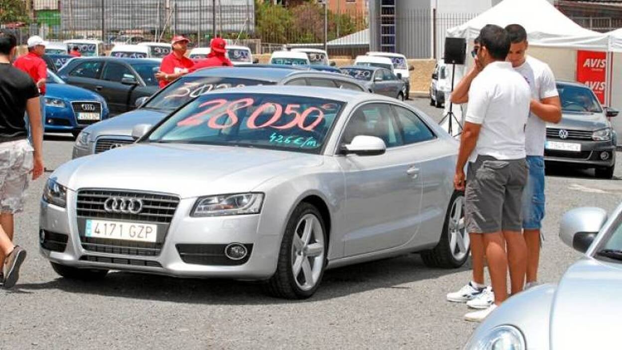 El mercado de coches usados también despega en las Islas