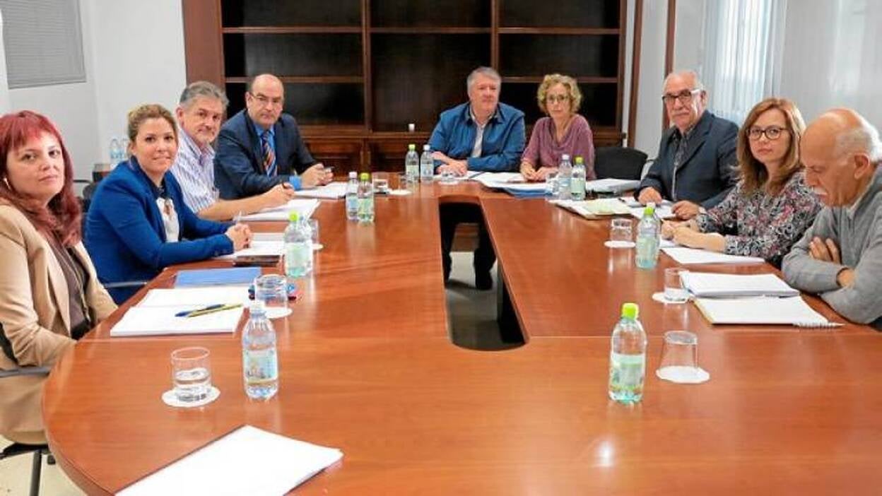 Al menos seis propuestas optan a la dirección del CAAM