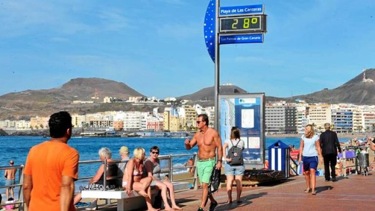 La tormenta &#8216;Alex&#8217; ronda Canarias