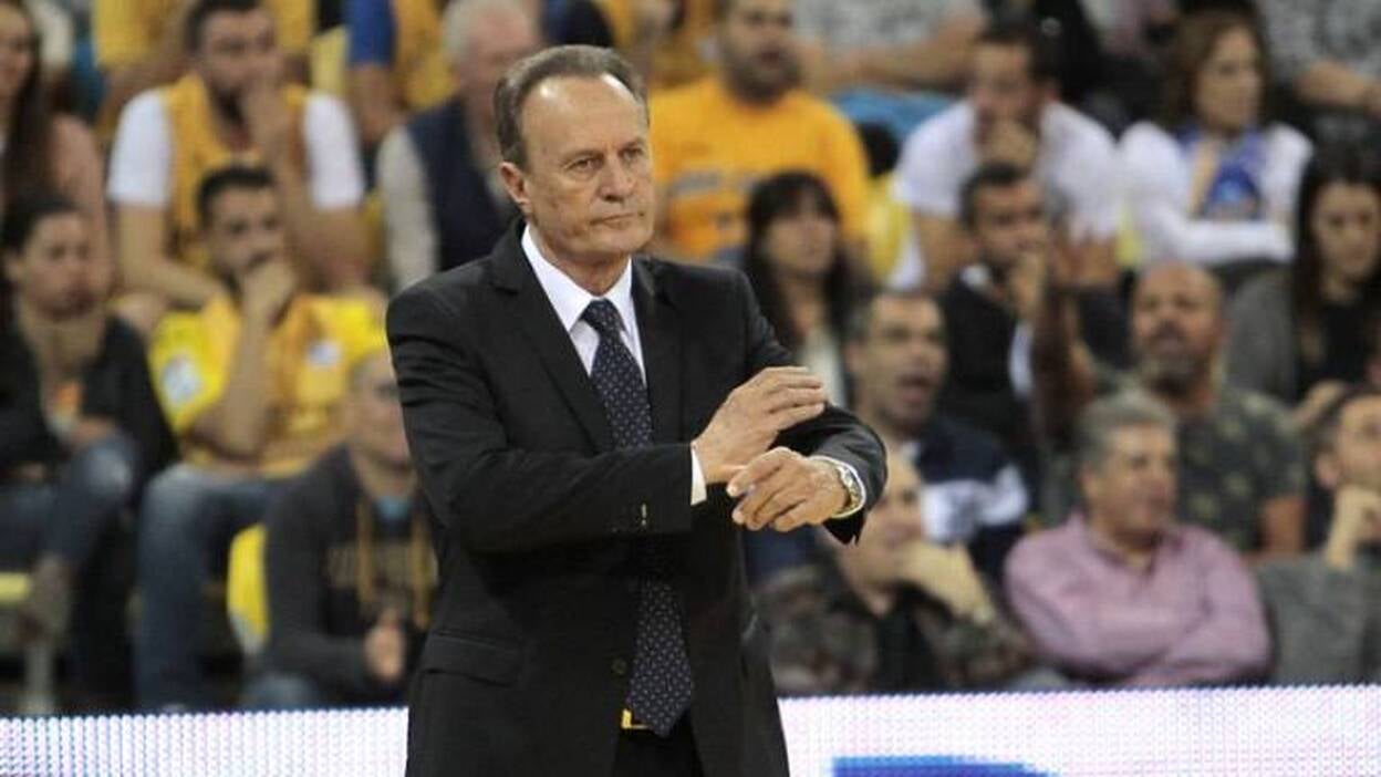 García Reneses: «Ellos han sido mejores, solo podemos felicitarles»