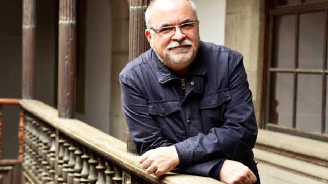 El nacionalismo entra en el CAAM